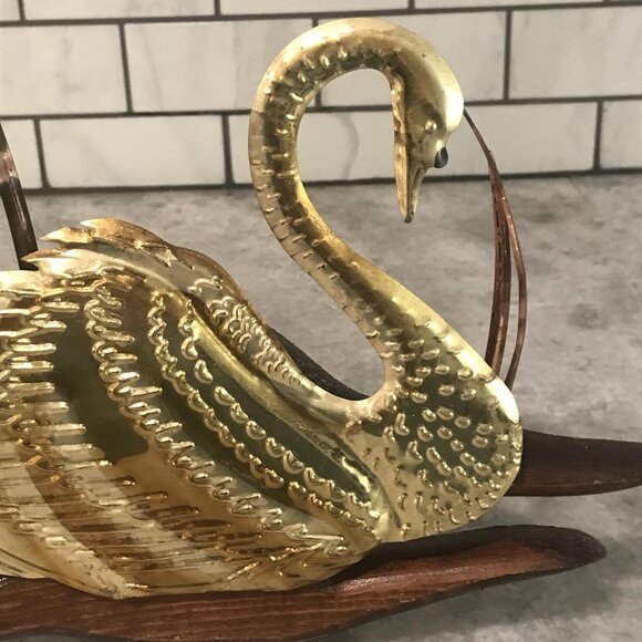 Vintage Swan Wall Art Pair MCM Tin Wood Reed Cattail Lake Decor Mid Century - Picture 9 of 16